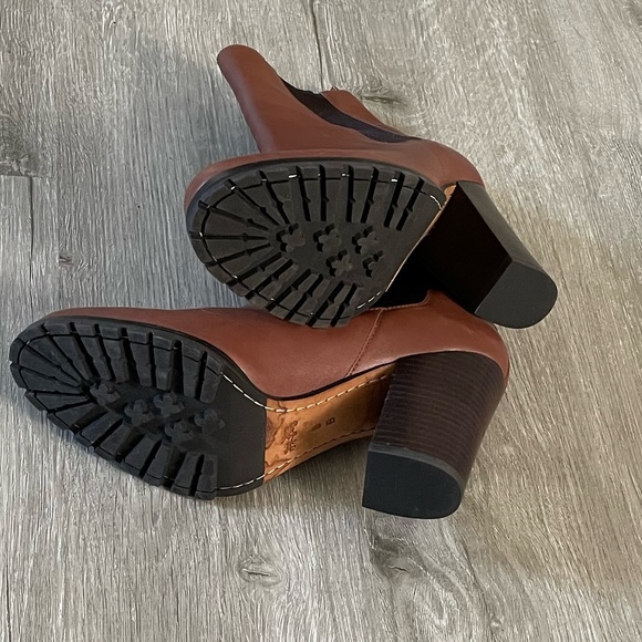 Coach booties - Picture 4 of 5